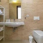 Holiday home Beautiful In Rovinjsko Selo